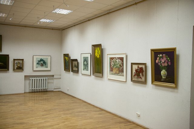 Выставка Заслуженного деятеля искусств РФ, профессора В. М. Малого — фотография 25