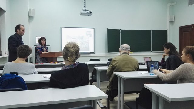Научный семинар кафедры эстетики «Дескриптивная эстетика». МГУ им. М.В.Ломоносова, Шуваловский корпус, 14 ноября 2015 года — фотография 4