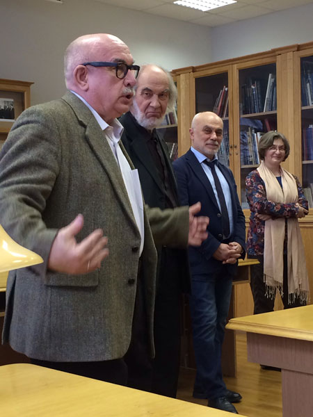 Сергей Иванович Чирков. Выставка фронтовых рисунков — фотография 3